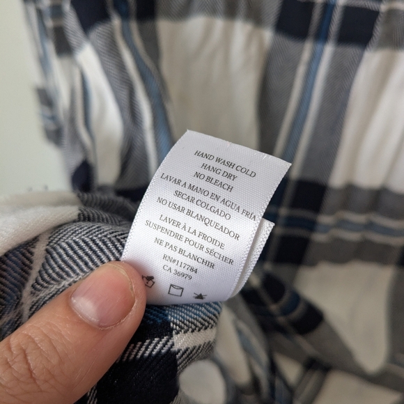 Rails Hunter Plaid Button-Down Shirt – Blue/White – Size Small - Picture 8 of 8